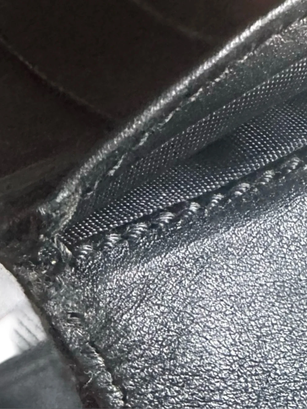 Gucci authentic continental